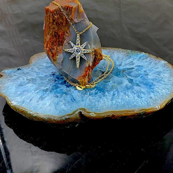 Jeulia 18K Gold Over Sterling Silver 18” Necklace With Star Pendant - Picture 4 of 8